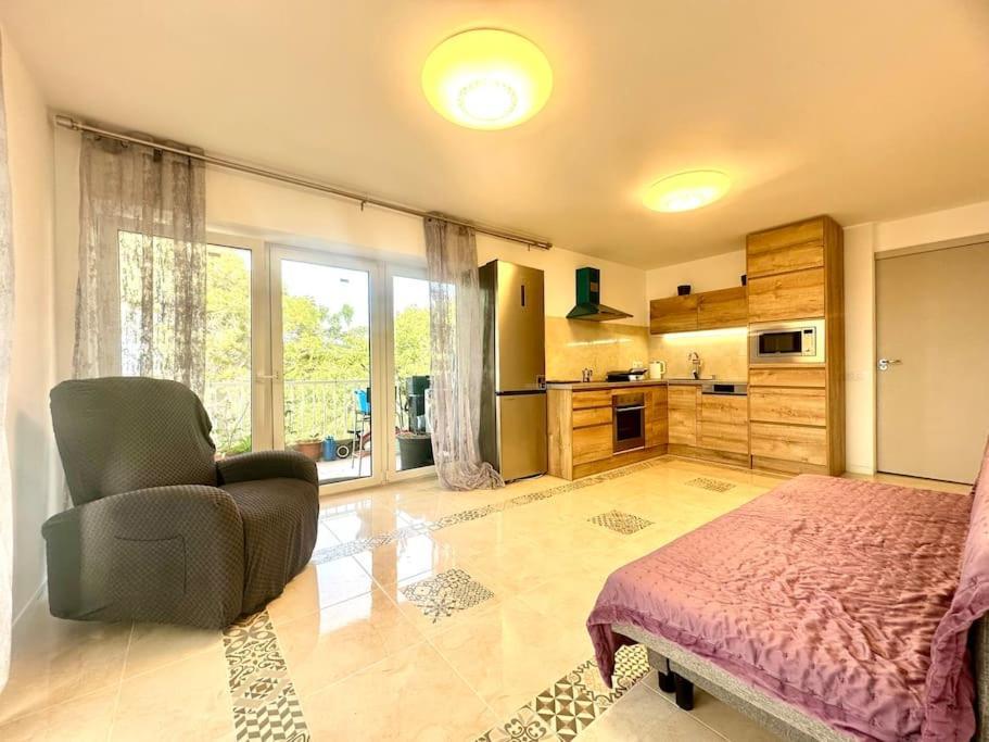 Con Vistas Al Mar Y Portaventura Apartman Salou Kültér fotó